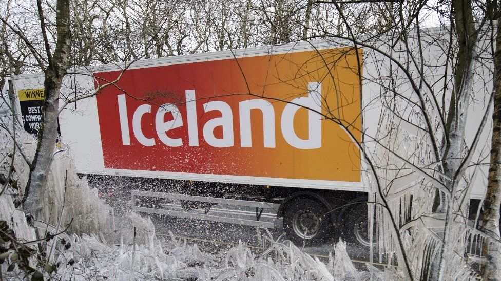 Tesco and Iceland bosses warn over Christmas supplies