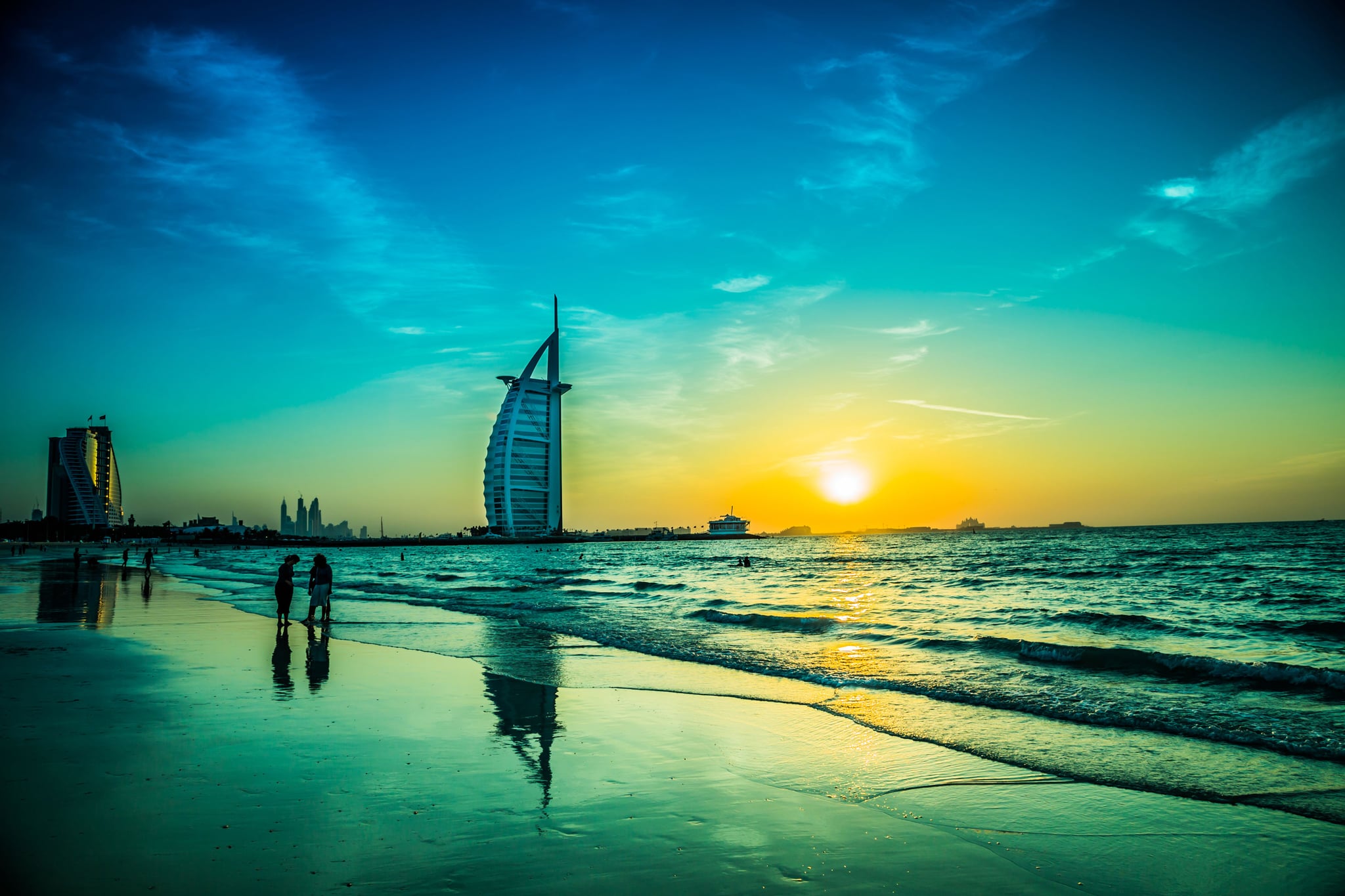 Get Your Towels and Sunscreen Ready Because Dubai Has Reopened Its Public Beaches