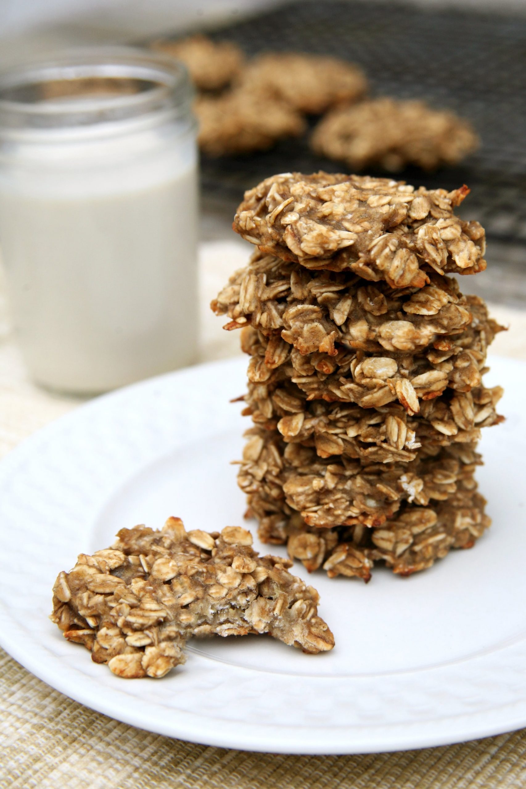 12 Low-Calorie, Protein-Packed, Easy-to-Make Snack Recipes