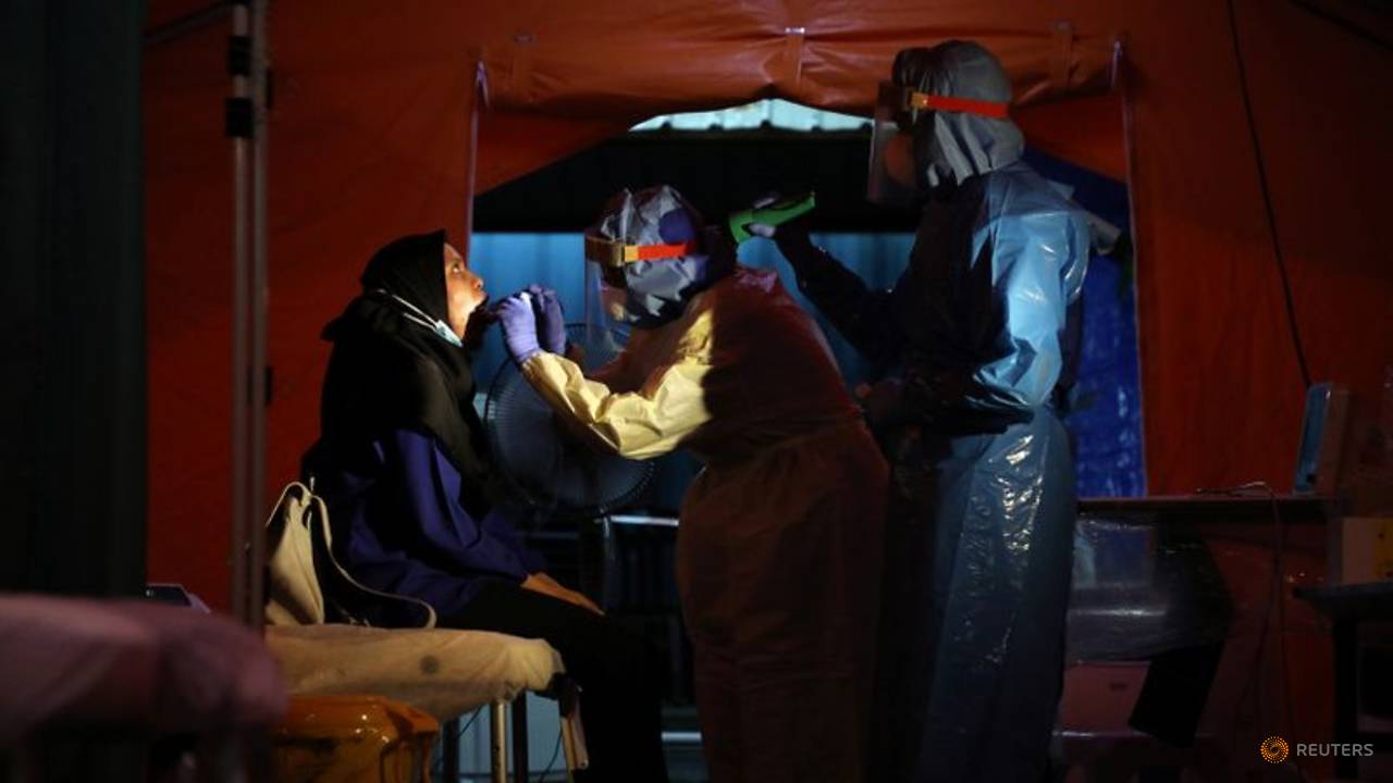 Malaysia reports 26 new COVID-19 cases, including 23 local transmissions Malaysia reports 26 new COVID-19 cases, including 23 local transmissions