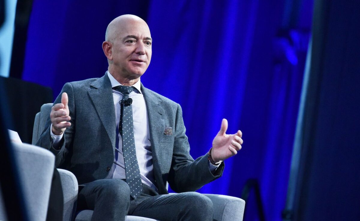 Jeff Bezos Is Now Worth a Whopping $200 Billion