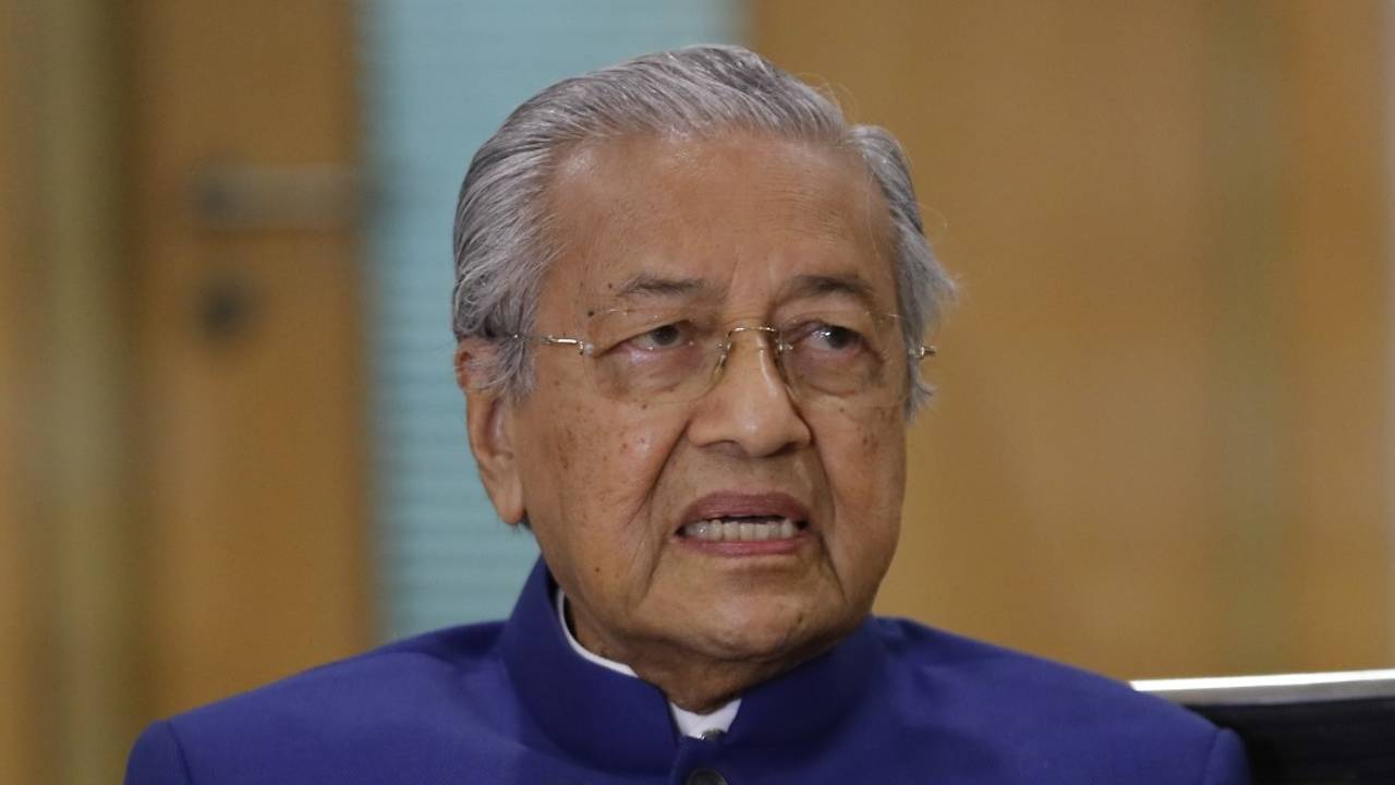 ‘Choose Pejuang’: Former Malaysian Prime Minister Mahathir announces name of his new party