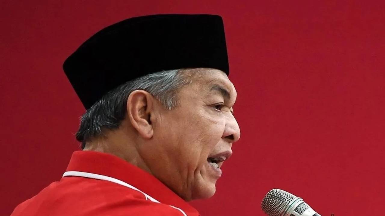 Many UMNO, BN MPs voice support for Anwar: Ahmad Zahid