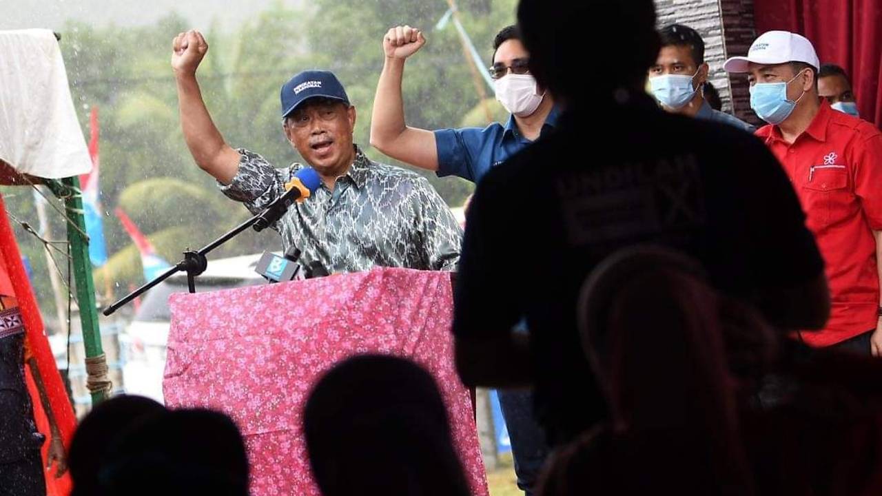 Muhyiddin-led Gabungan Rakyat Sabah clinches simple majority in state polls